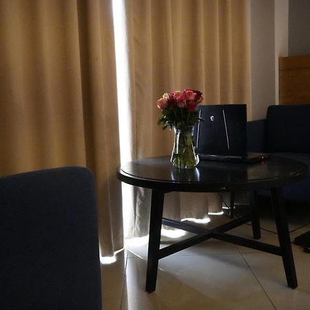 Mazeki Addis Boutique Hotel Buitenkant foto