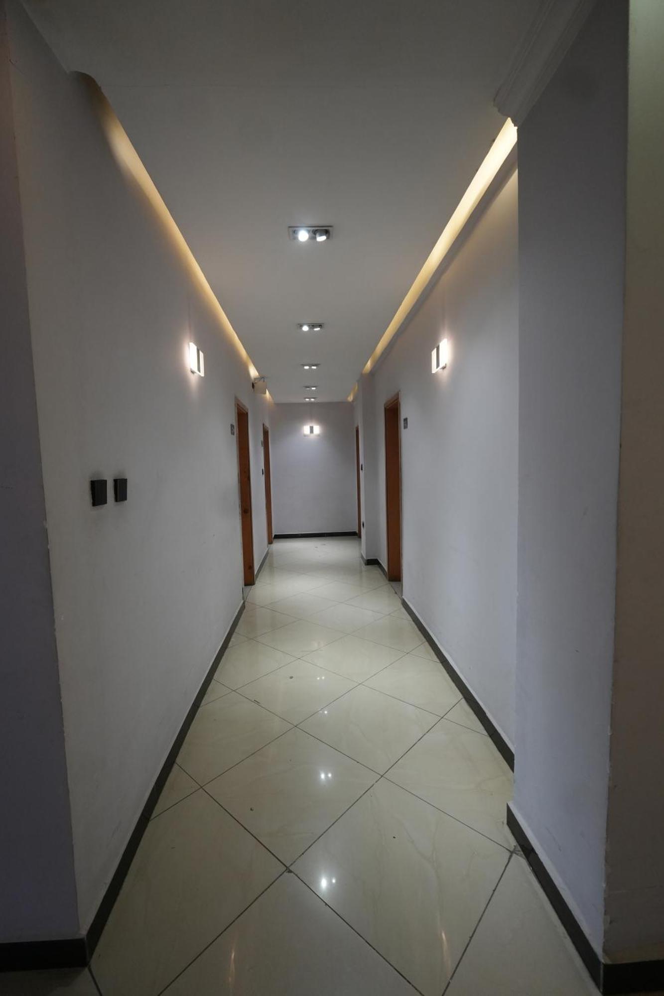 Mazeki Addis Boutique Hotel Buitenkant foto