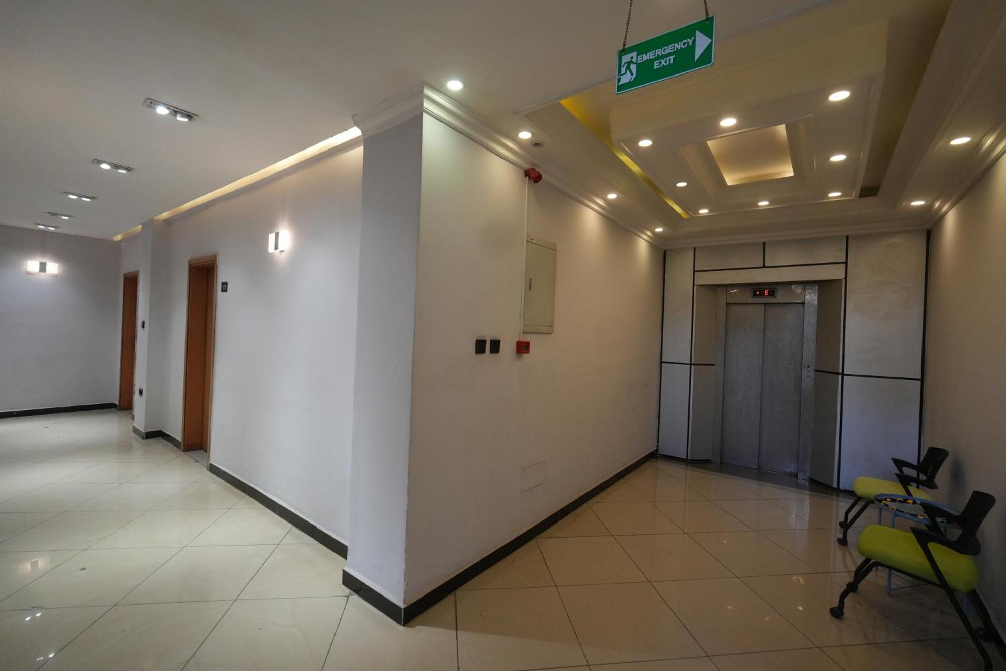 Mazeki Addis Boutique Hotel Buitenkant foto
