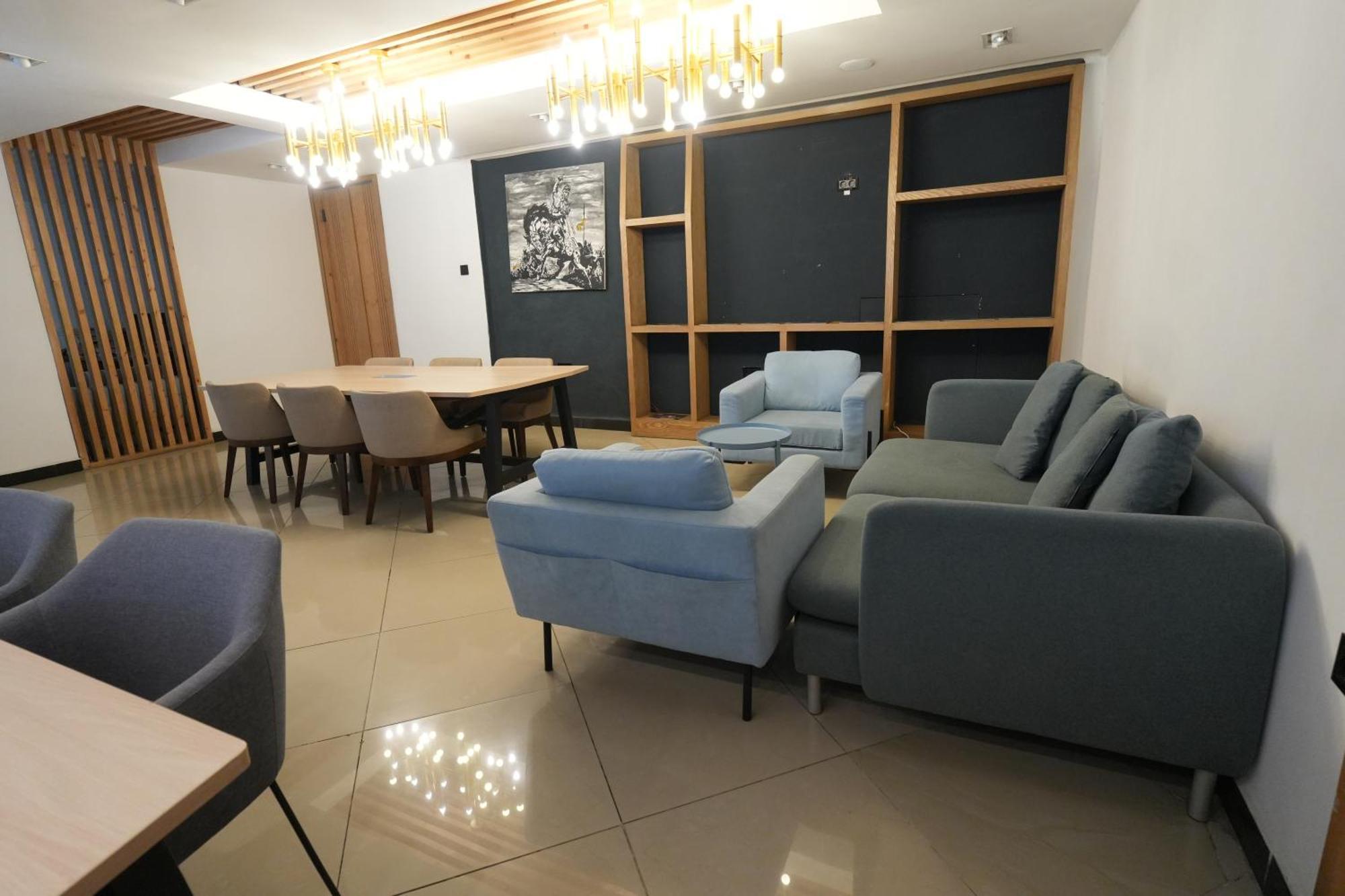 Mazeki Addis Boutique Hotel Buitenkant foto